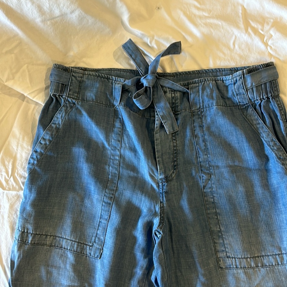 Never worn Rag poets light weight cropped wide leg jean